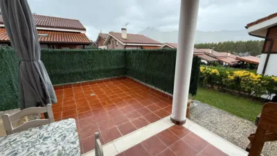 Chalet en Barrio Samano photo 10