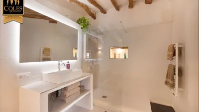 Rustic Finca on Calle Fuenblanquilla photo 30