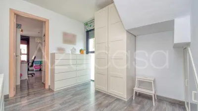 Duplex on Avenida de Barcelona photo 13