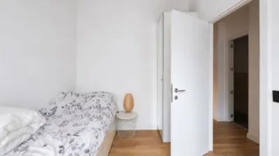 Flat on Calle de Andrés Borrego photo 29