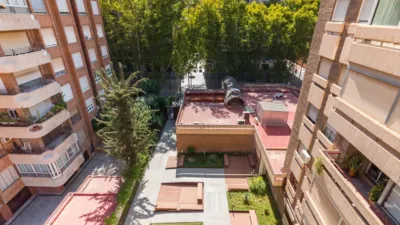 Apartment on Avenida de Alfonso X 'El Sabio' photo 2