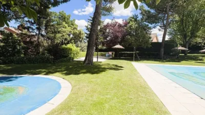 Semi-detached house on Calle del Guadarrama photo 27