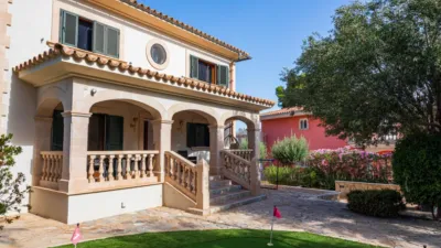 Chalet on Carrer de la Via Migjorn photo 6