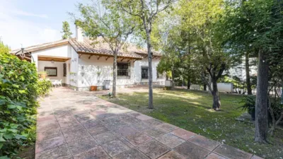 Chalet on Calle de Buenos Aires photo 5