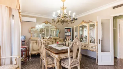 Apartment on Avenida de Alfonso X 'El Sabio' photo 9