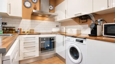 Flat for sale on Carrer de Sant Sebastià photo 10