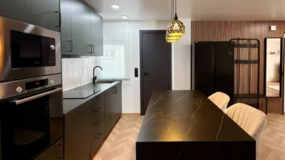 Apartment on Calle de Ramón Gallud photo 11