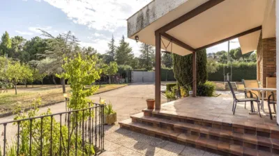 Chalet on Avenida de las Acacias photo 17
