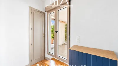 Penthouse on Calle de la Alameda photo 23