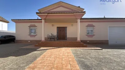 Chalet in Las Almenas photo 2
