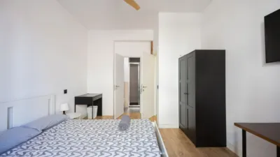Flat on Calle de Andrés Borrego photo 25