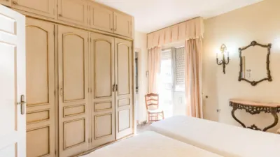 Apartment on Avenida de Alfonso X 'El Sabio' photo 23