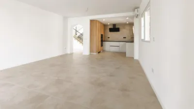 Chalet on Carrer de Torrevella photo 3