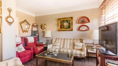 Apartment on Avenida de Alfonso X 'El Sabio' photo 10