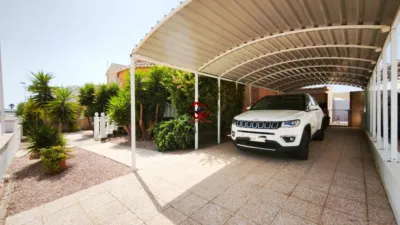 Chalet on Calle Piteras photo 5