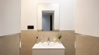 Flat on Calle de Andrés Borrego photo 34