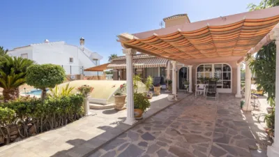 Chalet in Lomas de Cabo Roig photo 2