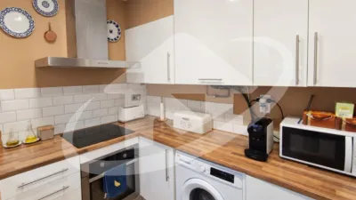 Flat for sale on Carrer de Sant Sebastià photo 9