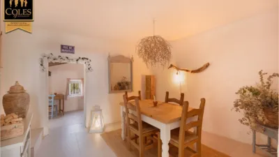 Rustic Finca on Calle Fuenblanquilla photo 18