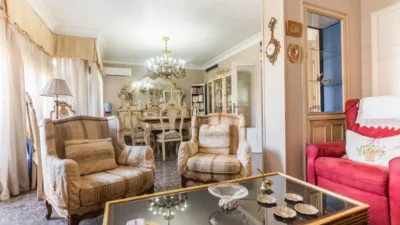 Apartment on Avenida de Alfonso X 'El Sabio' photo 12