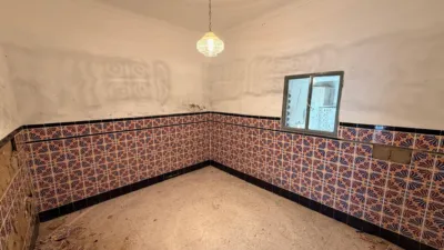 House in a Central Location photo 6