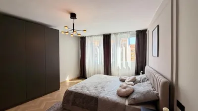 Apartment on Calle de Ramón Gallud photo 21