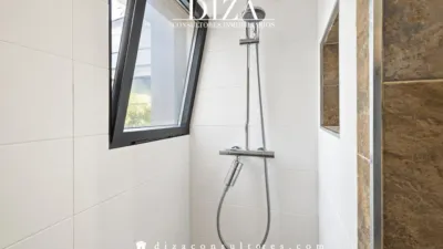 Penthouse on Calle de la Alameda photo 20