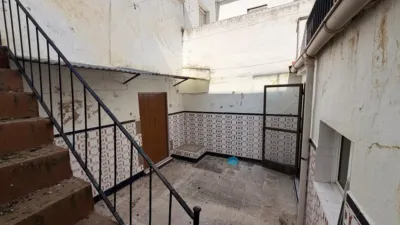 House in a Central Location photo 5