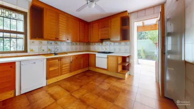 Chalet on Calle de Buenos Aires photo 25