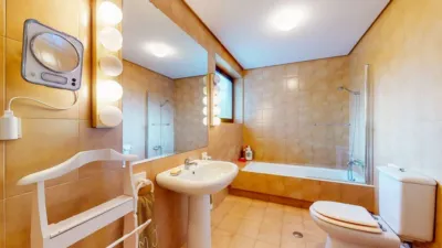 Chalet on Calle de Buenos Aires photo 39
