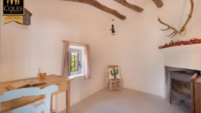 Rustic Finca on Calle Fuenblanquilla photo 20