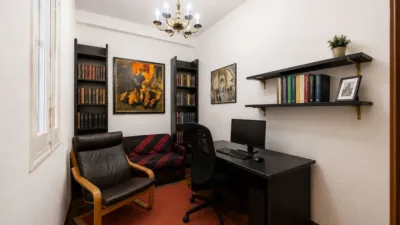 Apartment on Calle de Ibiza, 28 photo 13