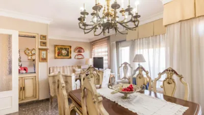 Apartment on Avenida de Alfonso X 'El Sabio' photo 7