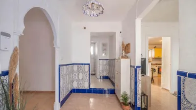 Terraced house on Calle Cruz photo 3