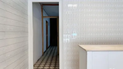 Flat on Carrer de Sant Quintí photo 18