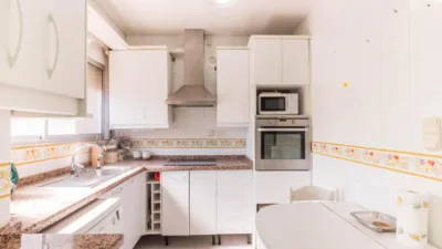 Apartment on Avenida de Alfonso X 'El Sabio' photo 15