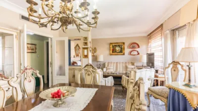 Apartment on Avenida de Alfonso X 'El Sabio' photo 8