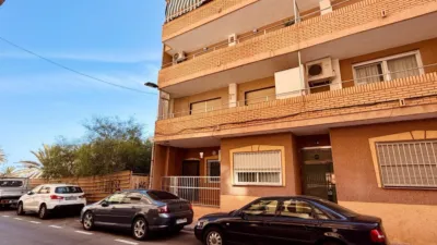 Apartment on Calle de Ramón Gallud photo 27