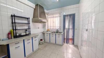 Apartment on Calle del Obispo Álvarez Lara photo 4