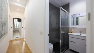 Flat on Calle de Andrés Borrego photo 20