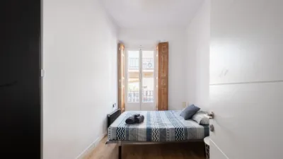 Flat on Calle de Andrés Borrego photo 27