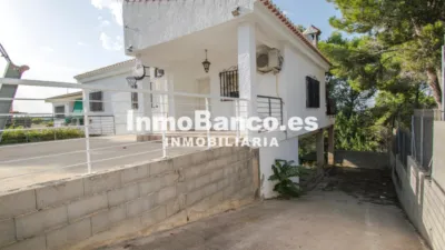 Chalet in Chiva photo 23