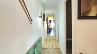 Attic on Carrer Transversal photo 15