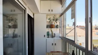 Attic on Carrer Transversal photo 31