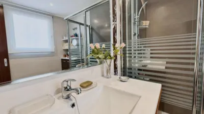 Apartment at Carrer Poeta Miguel Hernandez, No. 14 photo 16