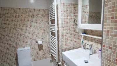 Apartment on Calle Agustina de Aragón photo 17