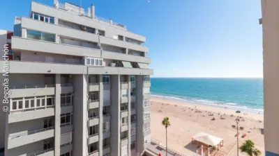 Apartment on Paseo Marítimo photo 4