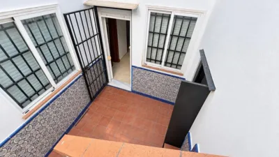 Semi-detached house on Calle Vicente Alexandre photo 18