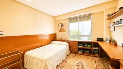 Apartment at Carrer Poeta Miguel Hernandez, No. 14 photo 12