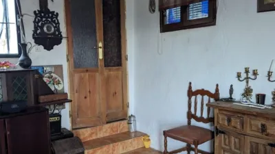 Rustic finca on Calle El Pedroso photo 3